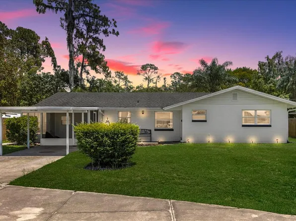 37102 Oak Ln, Umatilla, FL 32784