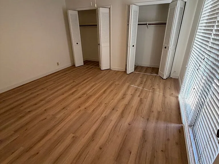4746 N San Pablo Ave — Photo 9