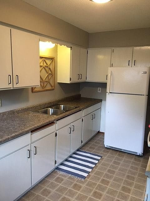 New countertops and sink