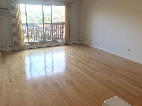 4th image of 151 Calle Ojo Feliz Unit P