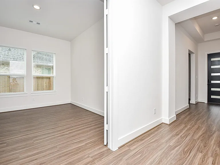 7622 Ridgeside Dr — Photo 25