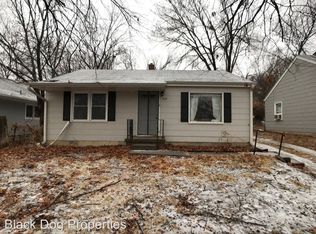 418 S 18th St, Manhattan, KS 66502