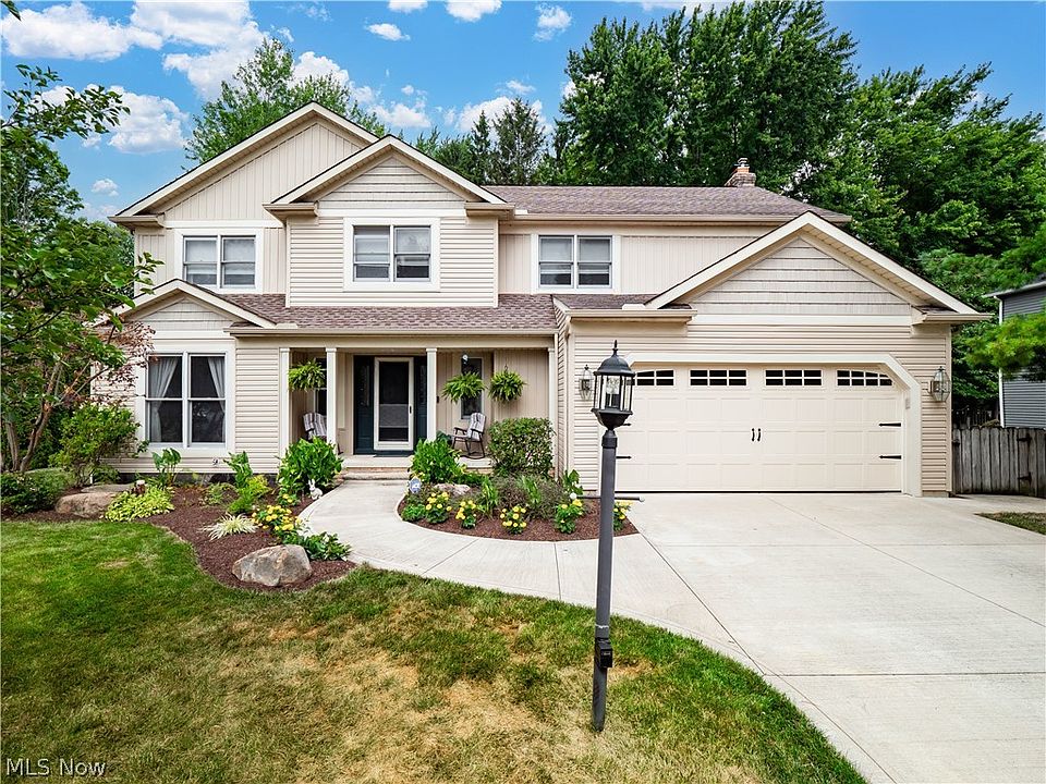 1st image of 28622 Stonegate Cir