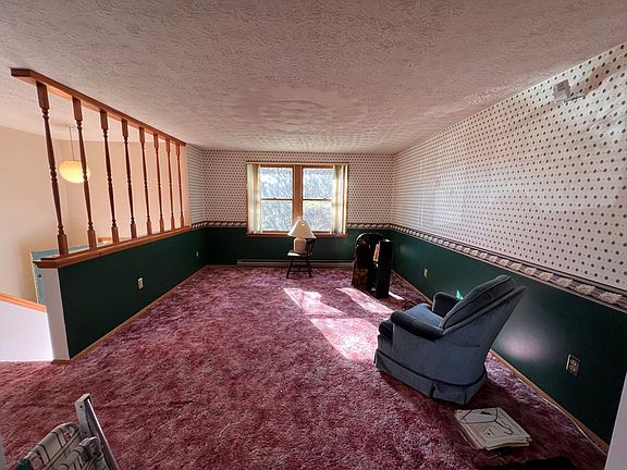 5th image of 834 Meadow Drive