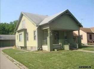 235 W 19th St, Fremont, NE 68025