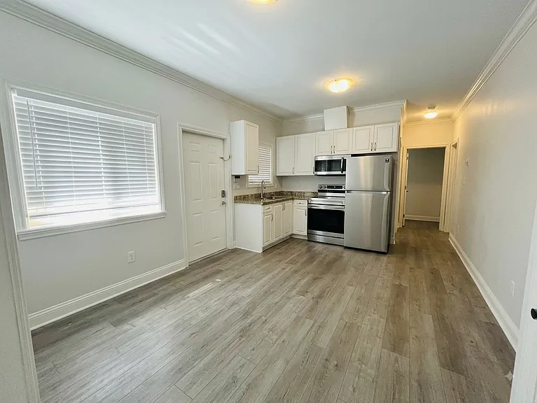 10260 Williams Rd — Photo 1