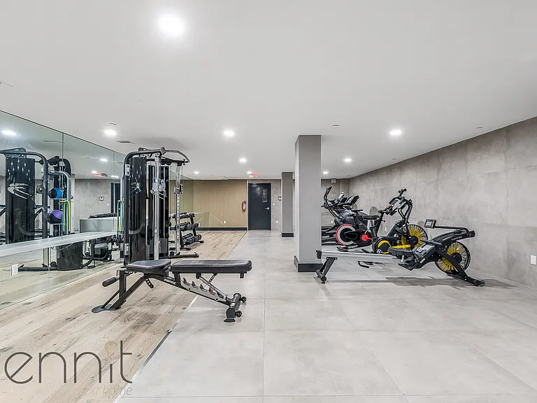 853 Lexington Ave #2A — Photo 24