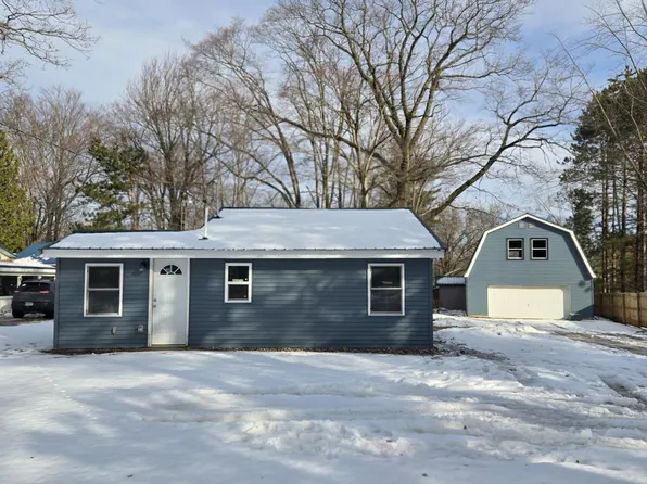 6215 Beech Dr, Lake, MI 48632