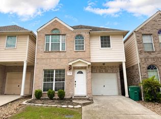 214 Plaza Del Sol Park, Houston, TX 77020