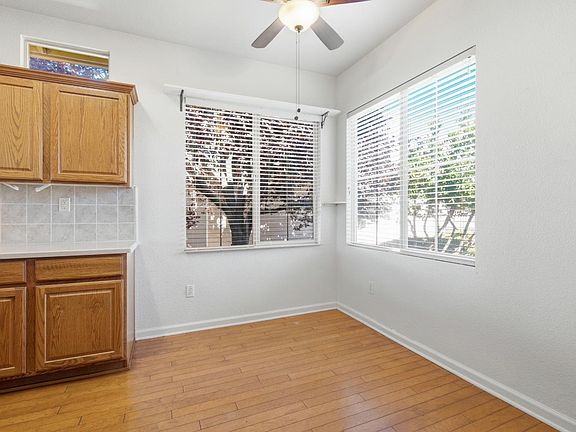 5th image of 600 Waterfield Ct