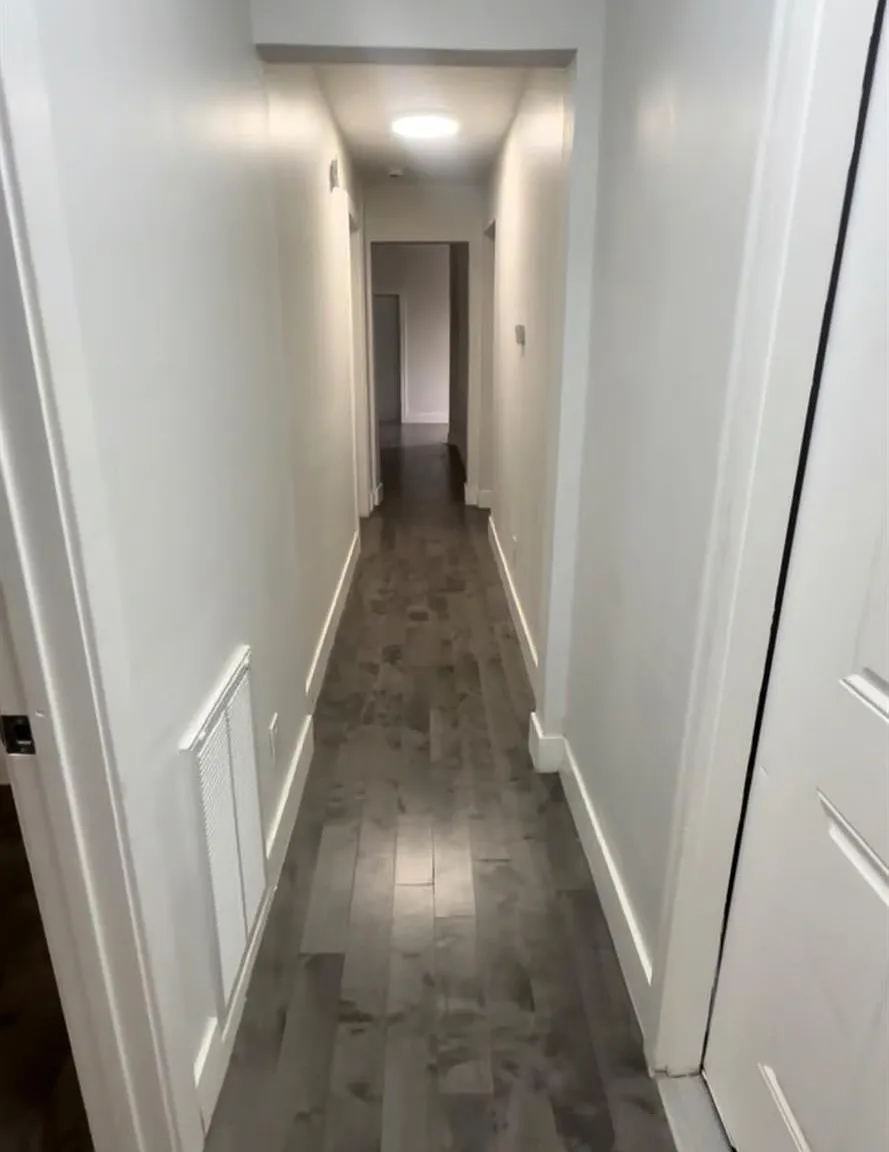 3 bed, 1.0 bath, $2,400 — Photo 2
