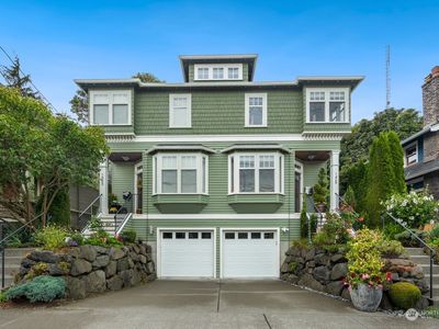 1425 Orange Place N, Seattle, WA, 98109