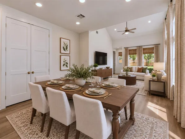 26100 N Skylight Brook Cir, Montgomery, TX 77316