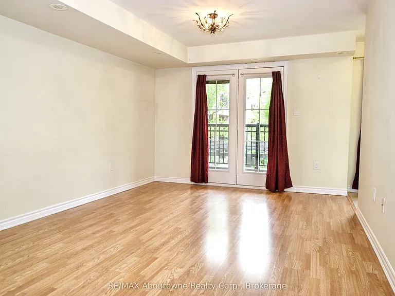 2441 Greenwich Dr #116 — Photo 10
