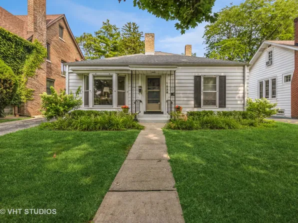 1539 Henry Pl, Waukegan, IL 60085