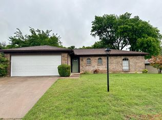 401 Rolling Hills Dr, Aledo, TX 76008