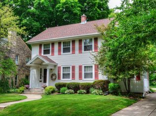 7818 Rogers Ave, Wauwatosa, WI 53213