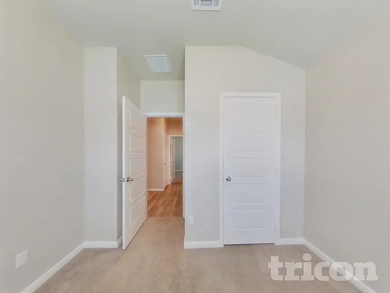 5539 Shasta Pl — Photo 10