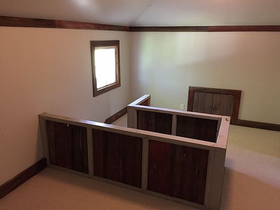Upstairs loft area