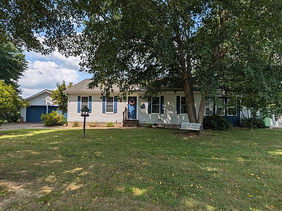 2nd image of 137 Meadow Run Rd