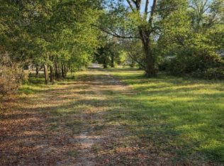 1723 Dixie St, Commerce, TX 75428