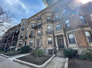 214 Bay State Rd #202, Boston, MA 02215