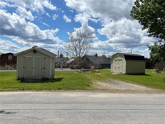 5th image of 96 Yarnell St