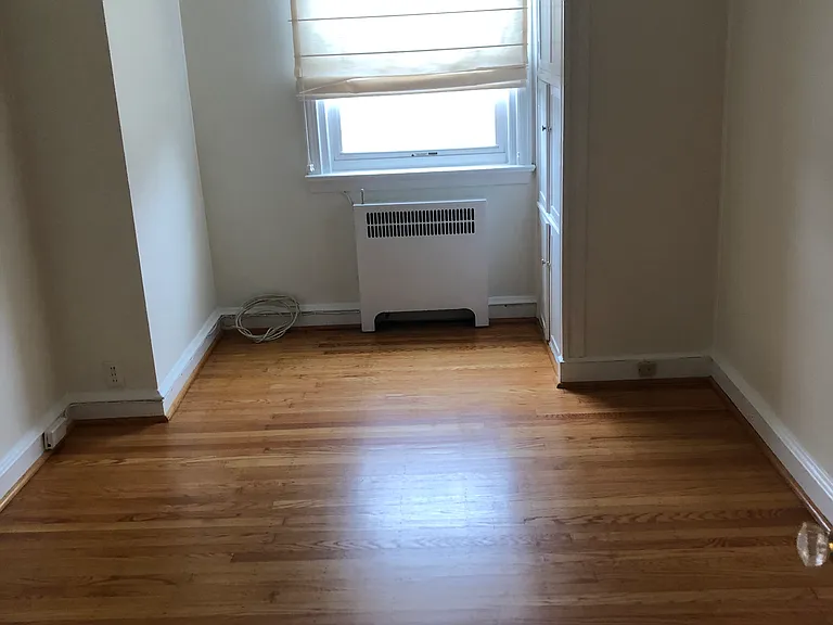 246 Stoneway Ln — Photo 7