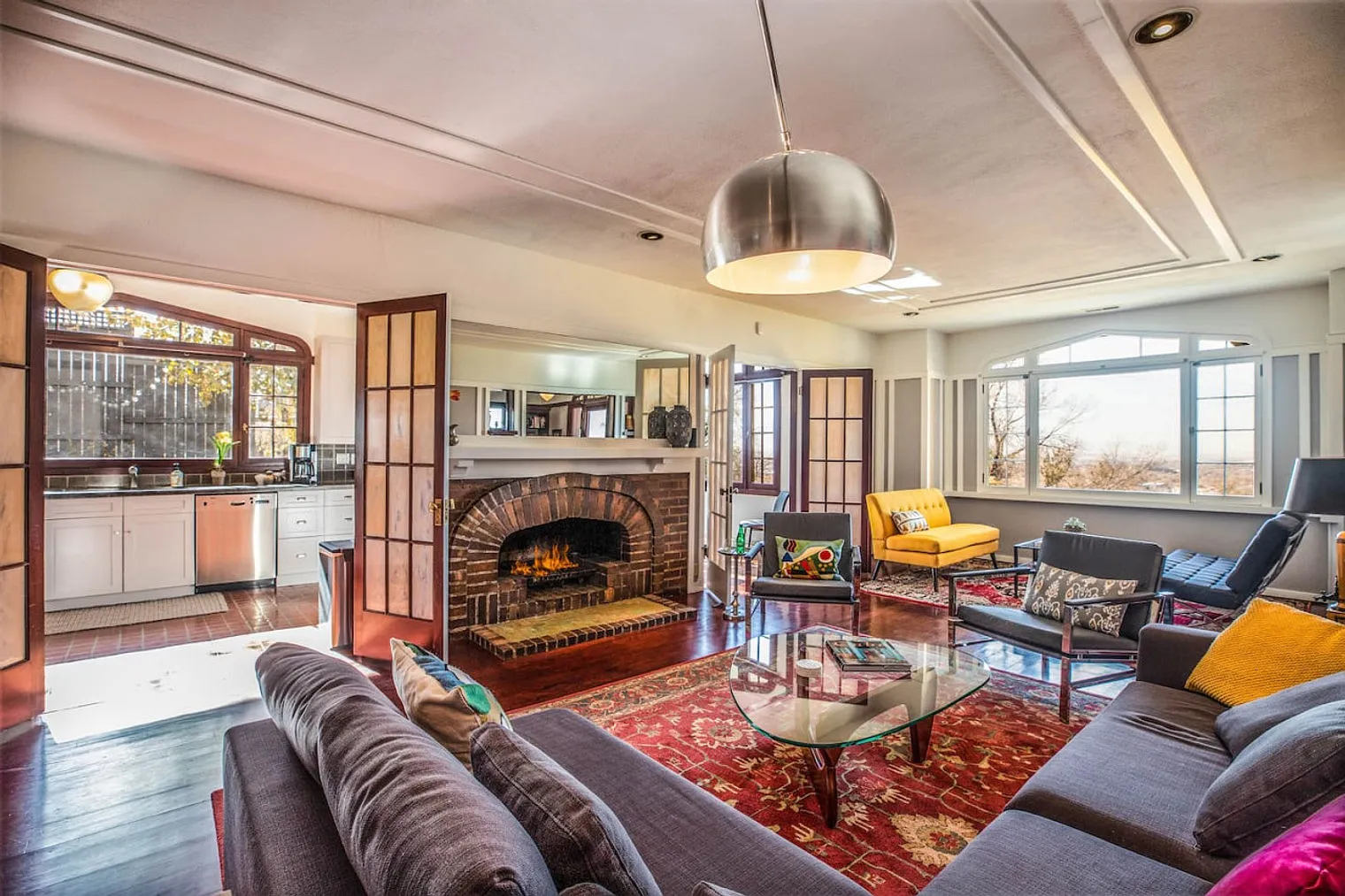 5 bed, 4.0 bath, $10,089 — Photo 1