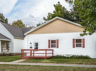 2705 Prairie Ave, Mattoon, IL 61938