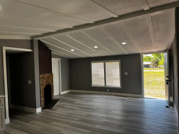 4760 Oleno Ave, Lake Wales, FL 33853