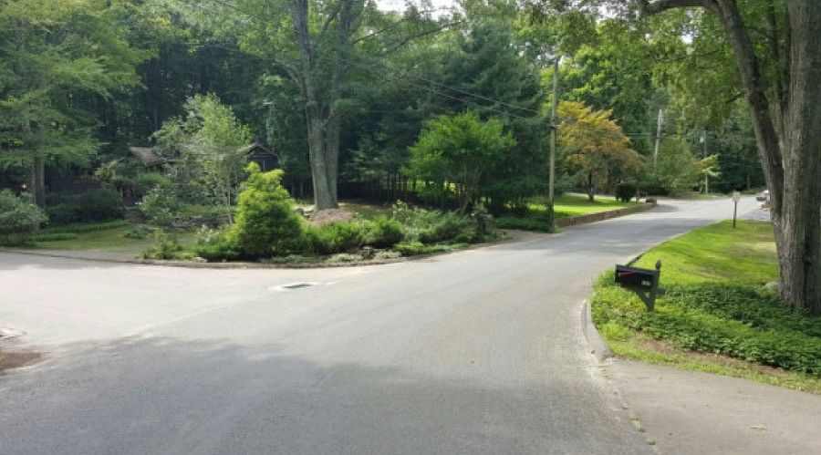2nd image of 118 White Birch Dr