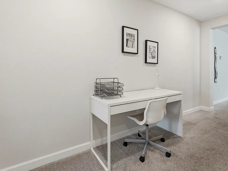 Kings Castle Cir — Photo 25
