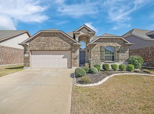 808 Falcon Rd, Argyle, TX 76226