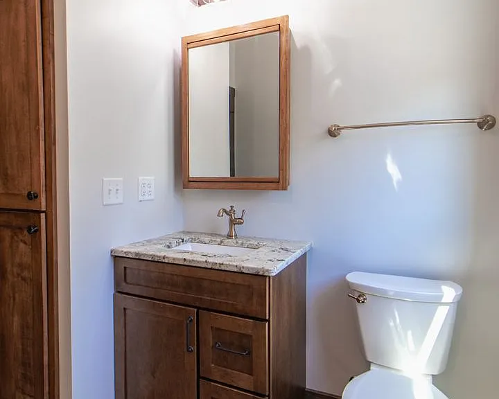 802 S Lake Ave #2 — Photo 4