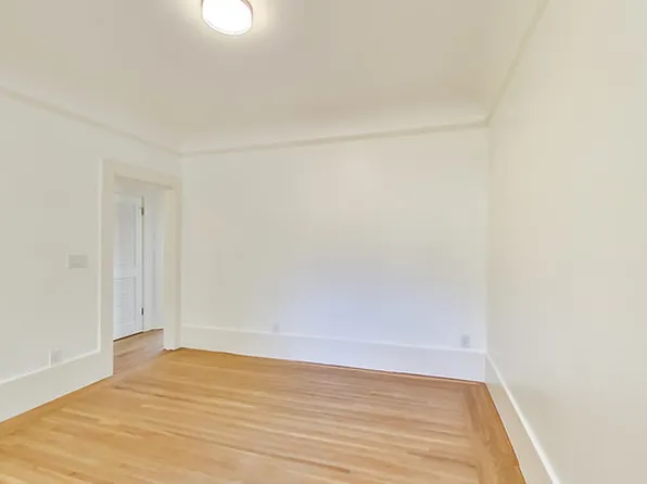 1165 Pine St #5, San Francisco, CA 94109