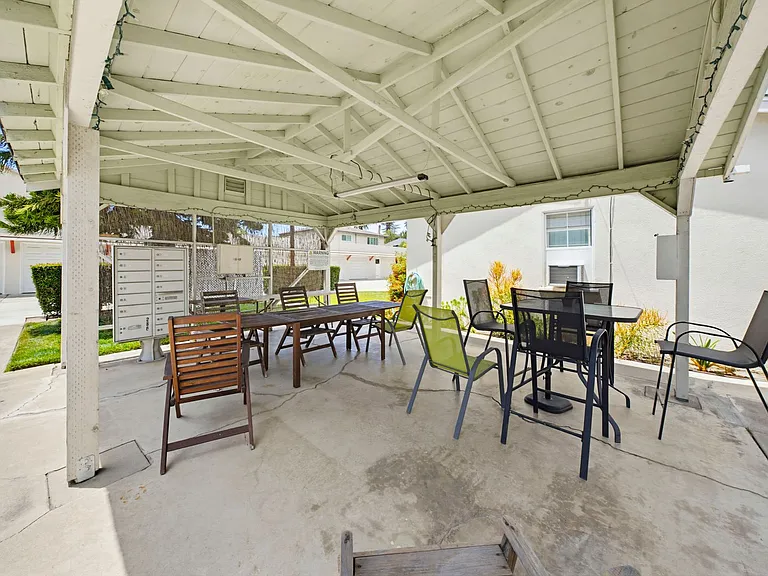 530 S C St — Photo 16