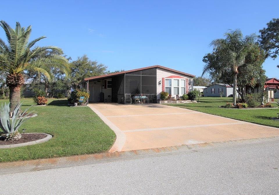 1st image of 3347 Goldfinch Ln
