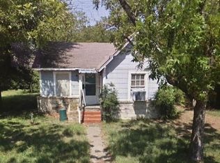 114 S 7th Ave, Teague, TX 75860