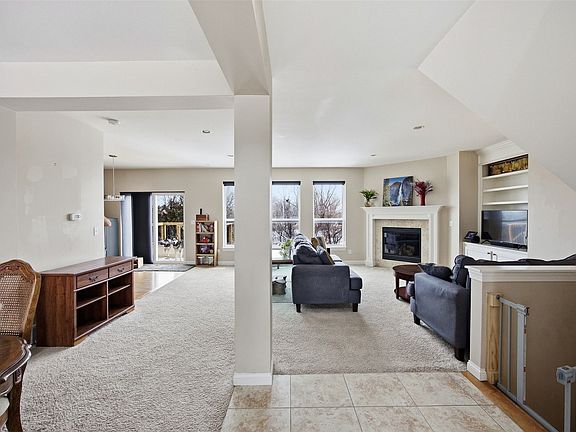 3rd image of 2499 Plymouth St