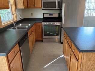 38 Springer Dr, Naples, ME 04055