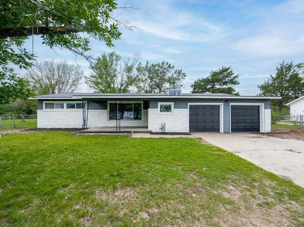 403 N Tyler Rd, Wichita, KS 67212