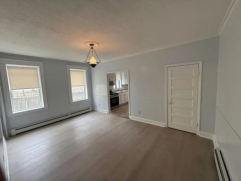 116 Fort Pleasant Ave #2L — Photo 3