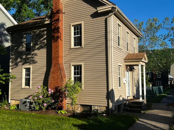 122 Clark St, Hollidaysburg, PA 16648