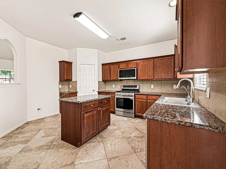 25135 Florina Ranch Dr — Photo 18