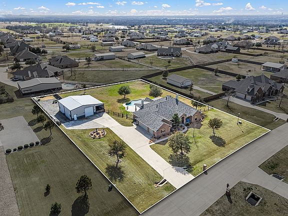 3rd image of 7845 Stone Ridge Dr