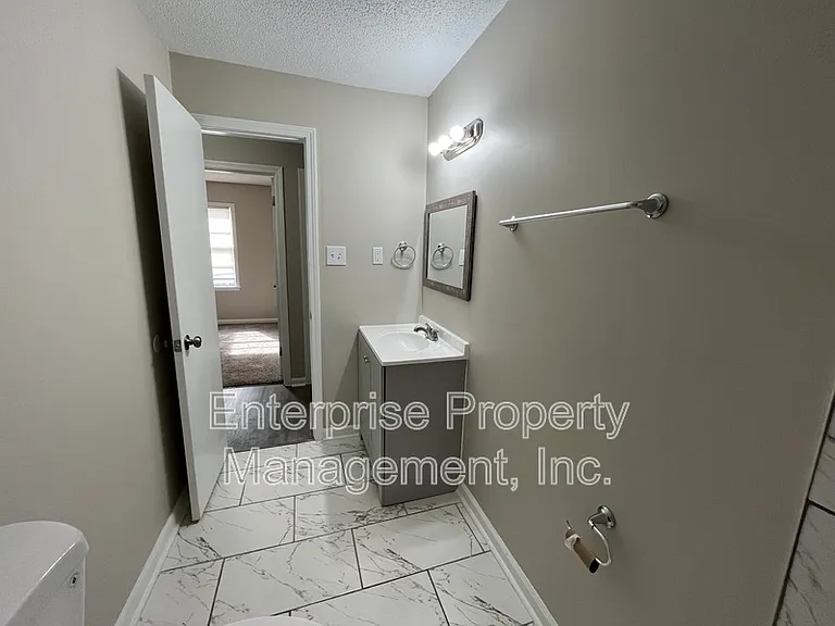 3736 Debby Dr — Photo 14