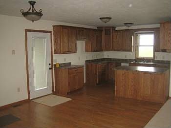 3rd image of 507 Coyote St