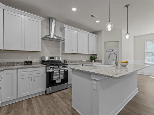 5015 Oriole Dr, Chesapeake, VA 23321