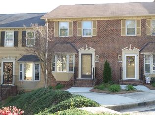 3725 Greenes Xing, Greensboro, NC 27410